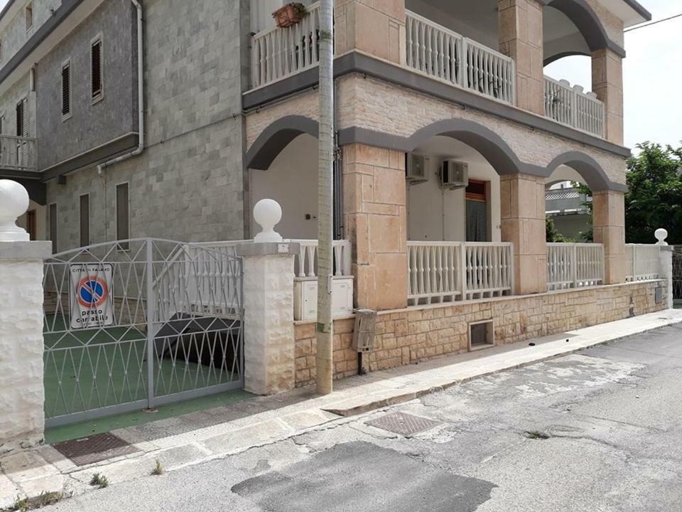Appartamento Acquamarina 托雷坎内 外观 照片